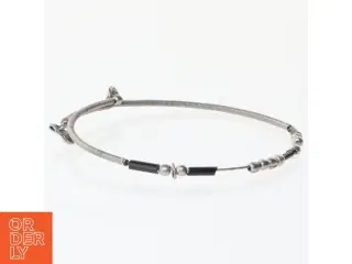 Metal og læder armbånd (str. Ø 7 cm)
