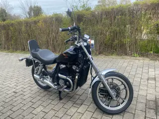 Honda vt 500 custom 