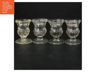 4 glas lysestager, (str. 7 cm.)