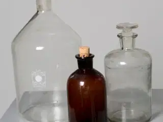 Laboratorie glas