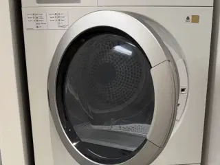 AEG protex kondenstørretumbler sælges.