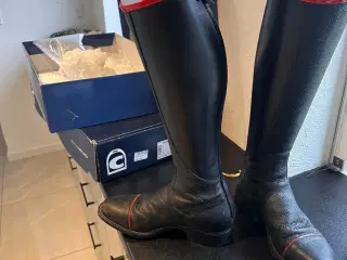 DeNiroTricolore Salentino Smooth str 38 brugt mege