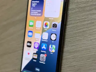 📱 iPhone 11 Pro Max – 512 GB – Space Gray