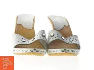 Hvide damesandaler med høj hæl (str. 38 cm)