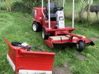Ventrac 3200 med tilbehør 