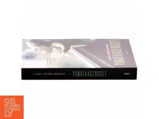 Pandekagehuset : kriminalroman af Carin Gerhardsen (Bog)