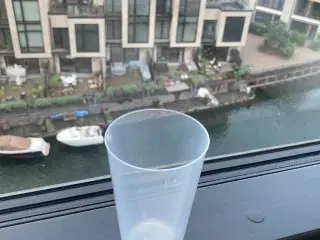 UDLEJES 100x 500ml genanvendeligt Ølglas (plastik)
