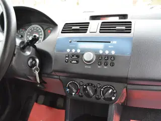 Suzuki Swift 1,3 GL 92HK 5d