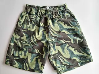 Shorts. Wood Wood. Small 