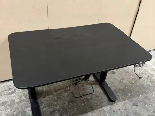 Skrivebord Hæve/Sænke - elektrisk