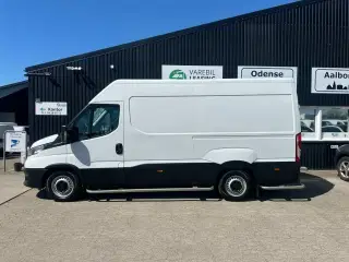 Iveco Daily 2,3 35S14 12m³ Van AG8