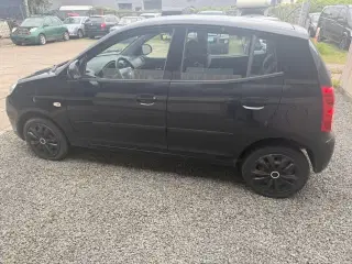 Kia Picanto 1,1 Exclusive 65HK 5d