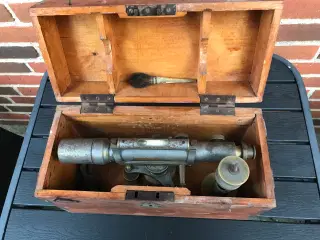 Antik nivellerings apparat