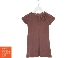 Brun børnekjole med sløjfe fra H&M (str. 110)