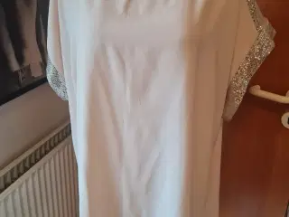 Ny top/T-shirt str 48
