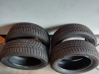 4 vinterdæk som nye. Tlf. 31182572