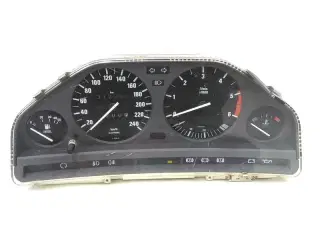 Instrumentkombi MotoMeter Brugt 312265 km E13285 BMW E30