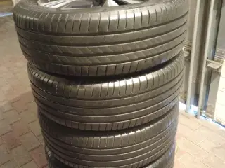 Originale 18" Qashqai alufælge ink nye dæk Tpms