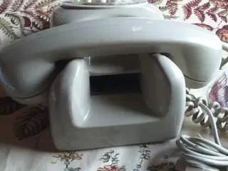 Bord telefon 