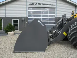 - - - HØJTIPSKOVL NORJE 4,2 m3 265cm bred og vendbar bolt-on skær