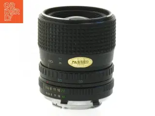 Tokina kameraobjektiv fra Tokina (str. Længde, 8,5 cm. ø. 6,5 cm)