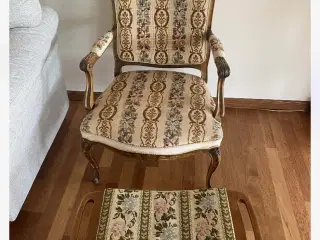 Rokokostil stol og skammel 