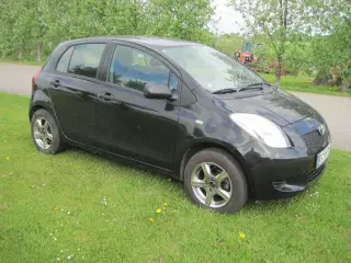 Toyota Yaris 1,0  5 dørs