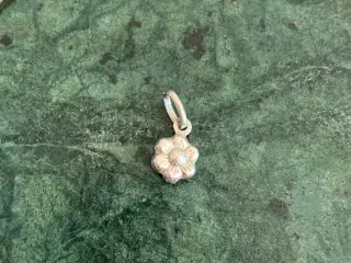Vintage vedhæng blomst