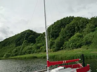 Sejlbåd, Edel 660