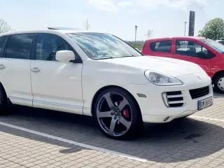 FED Konge boss Porsche Cayenne Facelift 