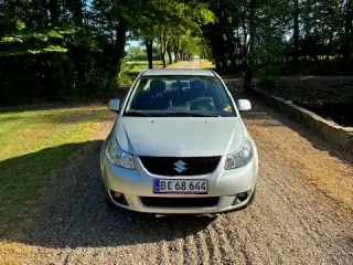 SUZUKI SX-4