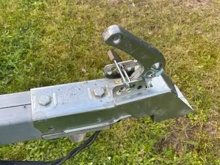 Velholdt Branford trailer