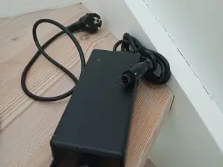 Oplader til Batavus elcykel