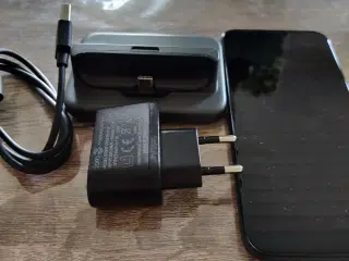 Doro 8100