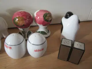Fine salt og pebersæt alle med propper pr.sæt
