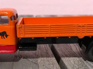 TEKNO...VOLVO POUL BERGSØE & SØN