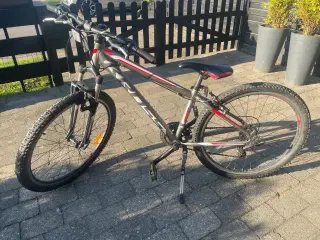 26” tommer Kross drenge cykel. 