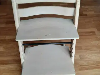 Stokke højstol I lys træ