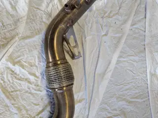 Bmw down pipe
