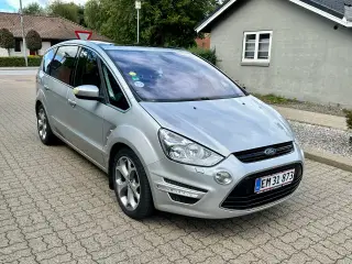 Ford S-Max 2.0 TDCI TITANIUM AUTOMATGEAR 7 persone