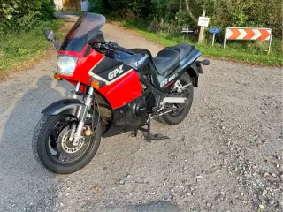 Kawasaki gpz 600