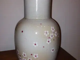 Strehla GDR vase