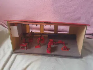 Gammel miniature maskinfabrik