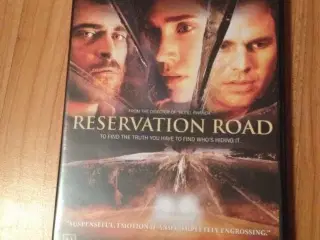 Dvd: Reservation Road sælges.