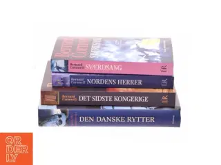 Sværdsang af Bernard Cornwall (ialt 4 bøger)