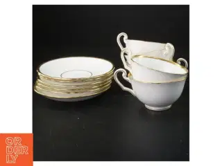 Porcelænskop og underkop sæt med guldkant