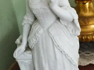 Antik. Sjælden  B&G/Bing & Grøndahl Biscuit  figur