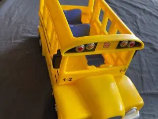 Cocomelon bus 