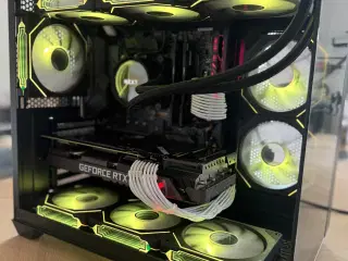 Flot RGB Gaming PC – RTX 3070 / i7/ 16 RAM