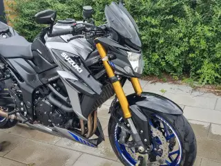 Suzuki gsx-s 750